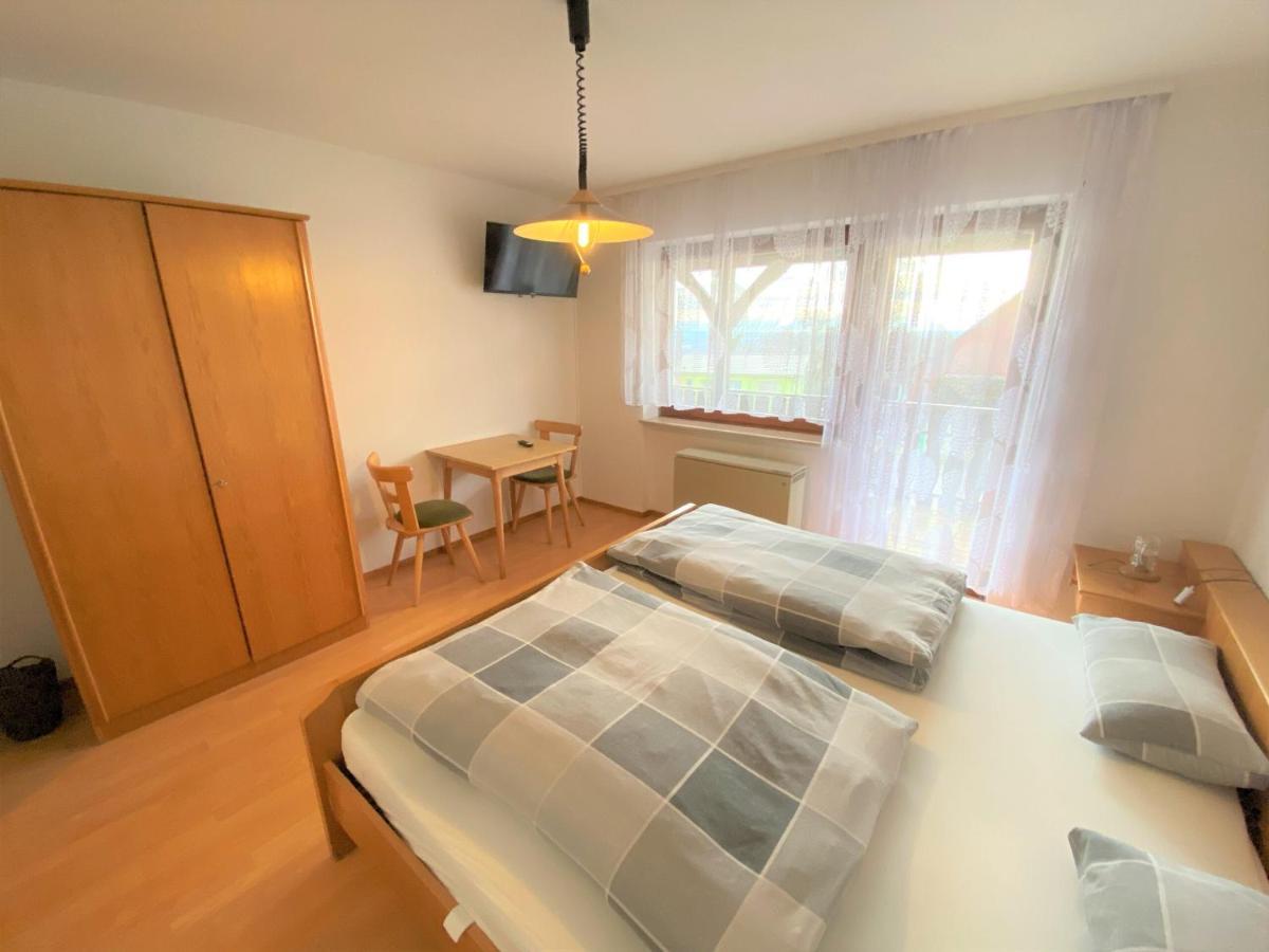 Pension Adler Owingen Екстериор снимка